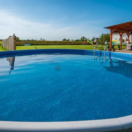 Holiday home Ranczo - Wynajmij Sobie Spokoj Lubowice