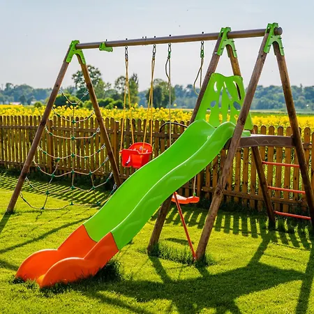 Ranczo - Wynajmij Sobie Spokoj Semesterbostad *